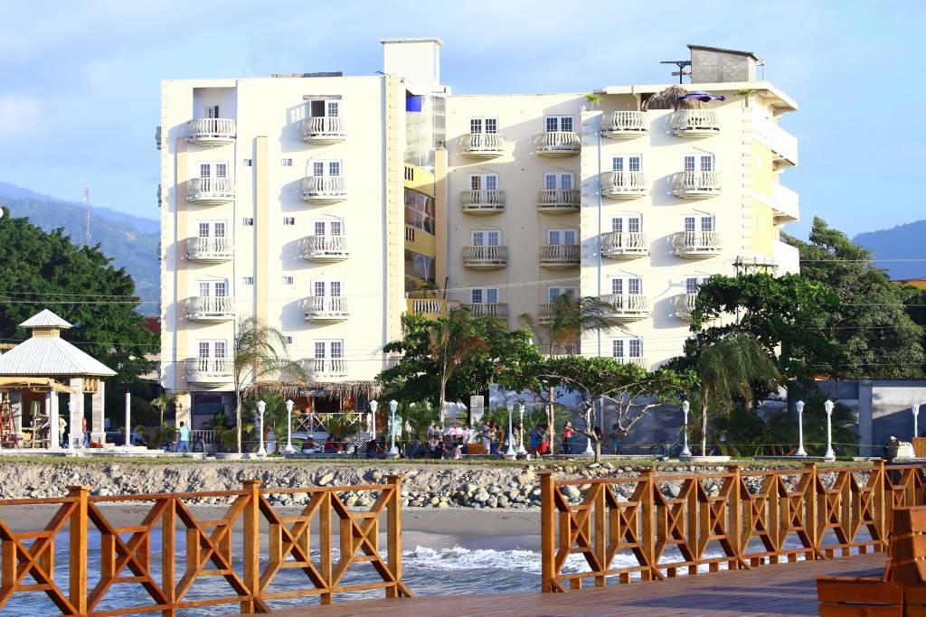 Hotel Art Deco Beach La Ceiba Eksteriør billede